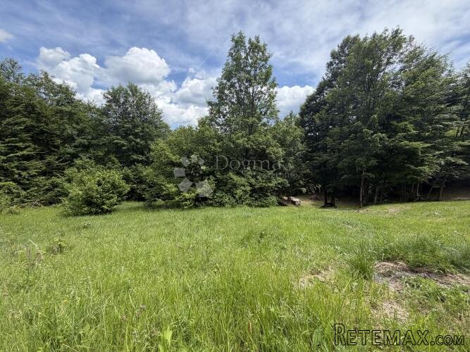GORSKI KOTAR STARI LAZ, građevinsko zemljište 3200m2 - 2