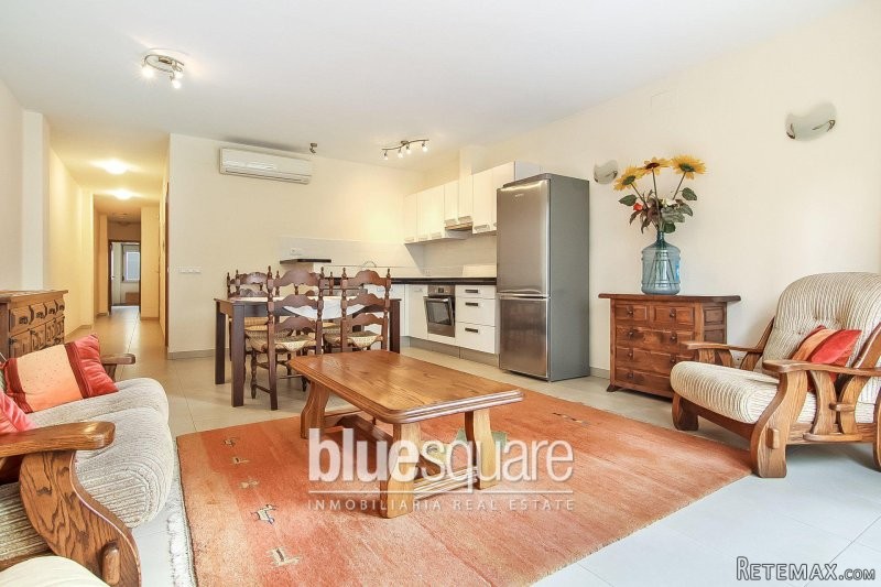 Spacious Modern 3 Bedroom 2 Bathroom.. - 2
