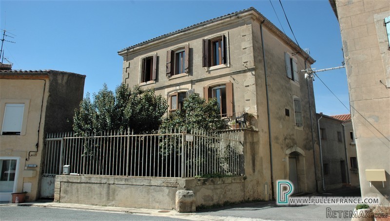 Former Presbytery With Garden In..