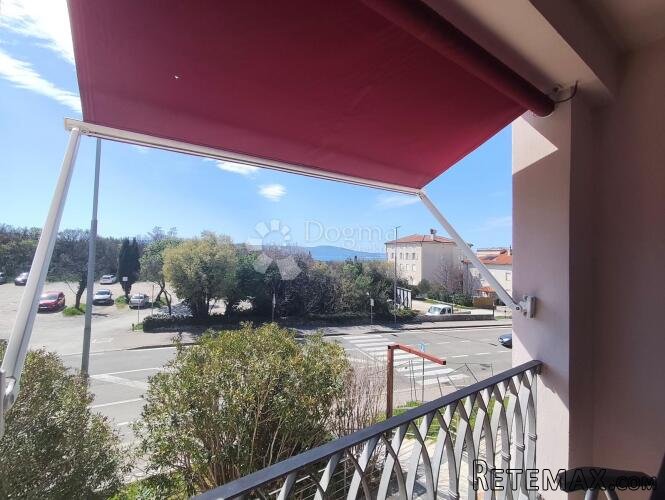 NOVOUREĐENI APARTMAN SA POGLEDOM NA MORE - 3