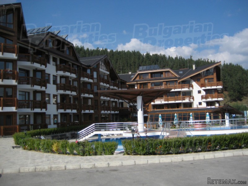 One-Bedroom Apartment In Premium Complex