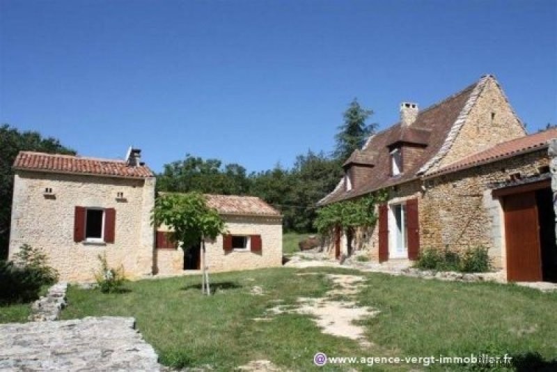 2 Stone Houses Set On 32 Hectares Of.. - 2