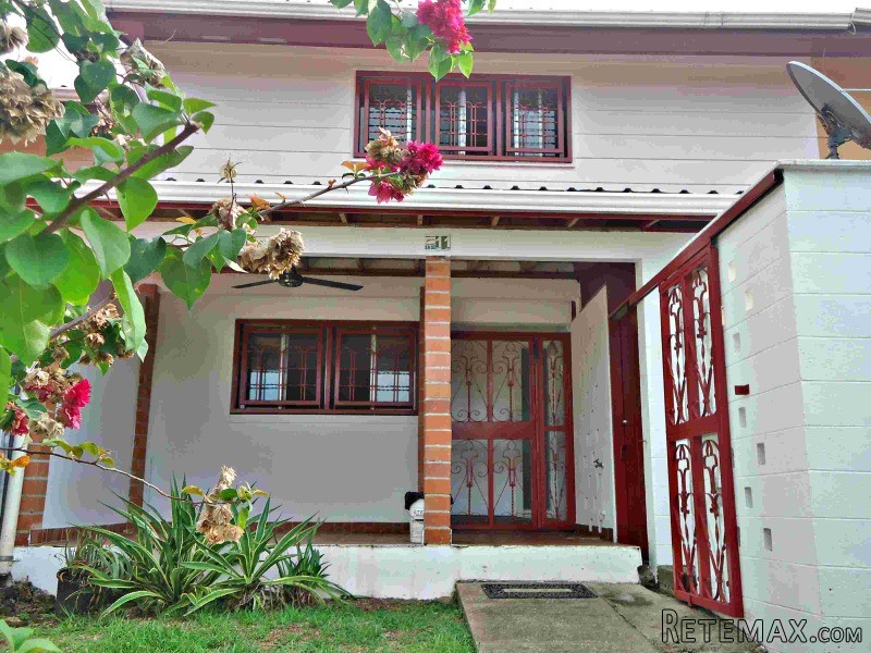 House for sale in HowardVendo Casa en..