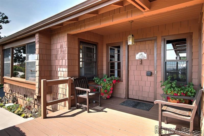 3 bedroom House For Sale: 2750 Williams..