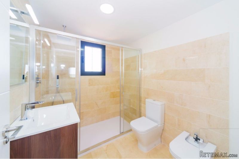 3 Bedrooms Triplex New Build Spsnb1265