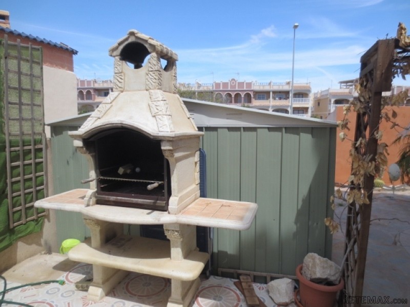 Las Filipinas 3 Beds Semidetached Villa..