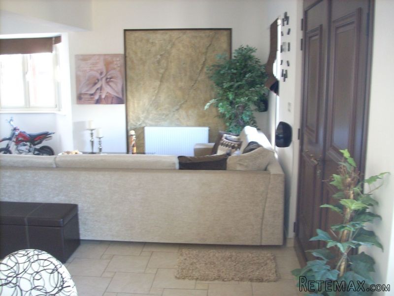 Excellent Corner 4 bedroom detached.. - 2