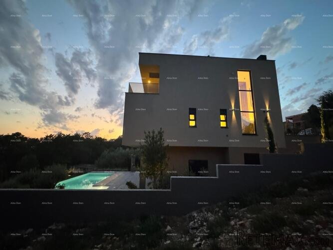 Istra – Medulin, impresivna vila uz šumu s pogledom na more - 5