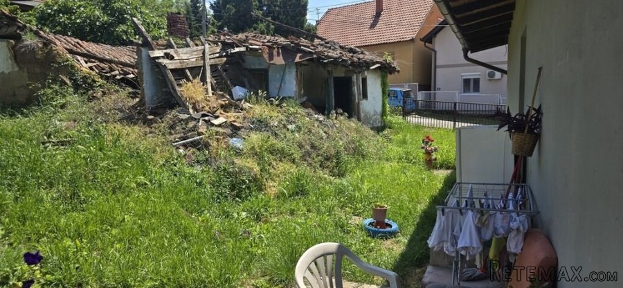 Prodajem plac sa kucom u centru Smedereva - 5