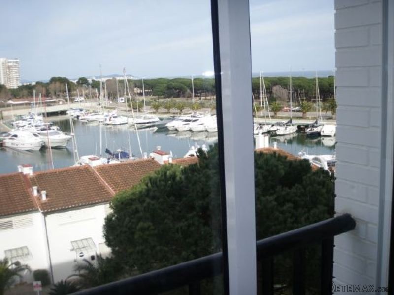Beautiful Duplex With 3 Bedrooms Only..