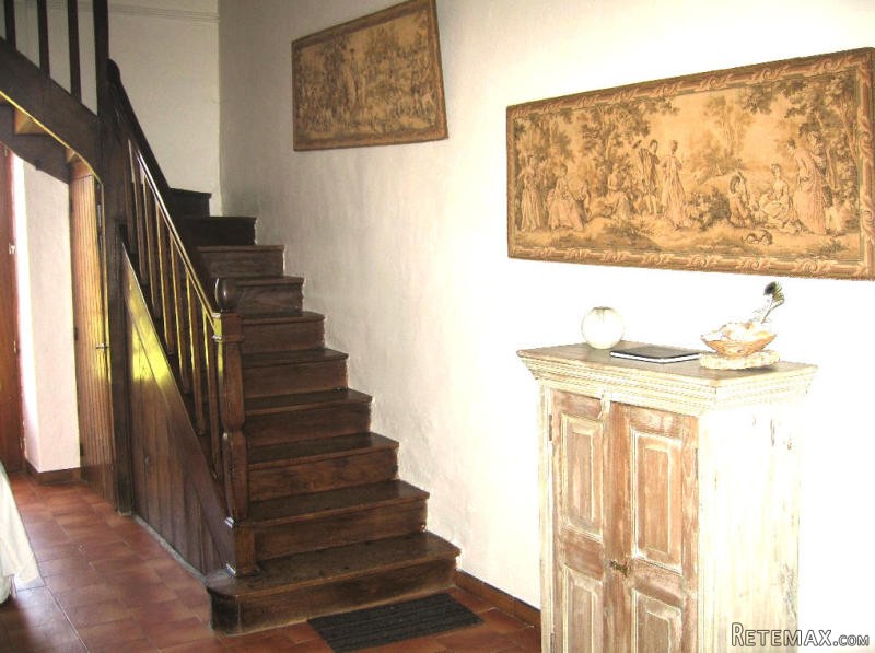 4 Bedroom Country House For Sale - 2