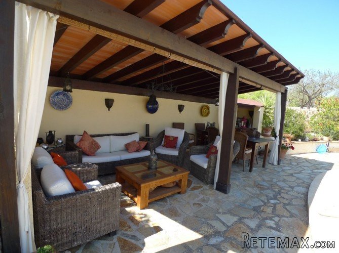 Finca style property for sale located at just 10 minutes.. - 5