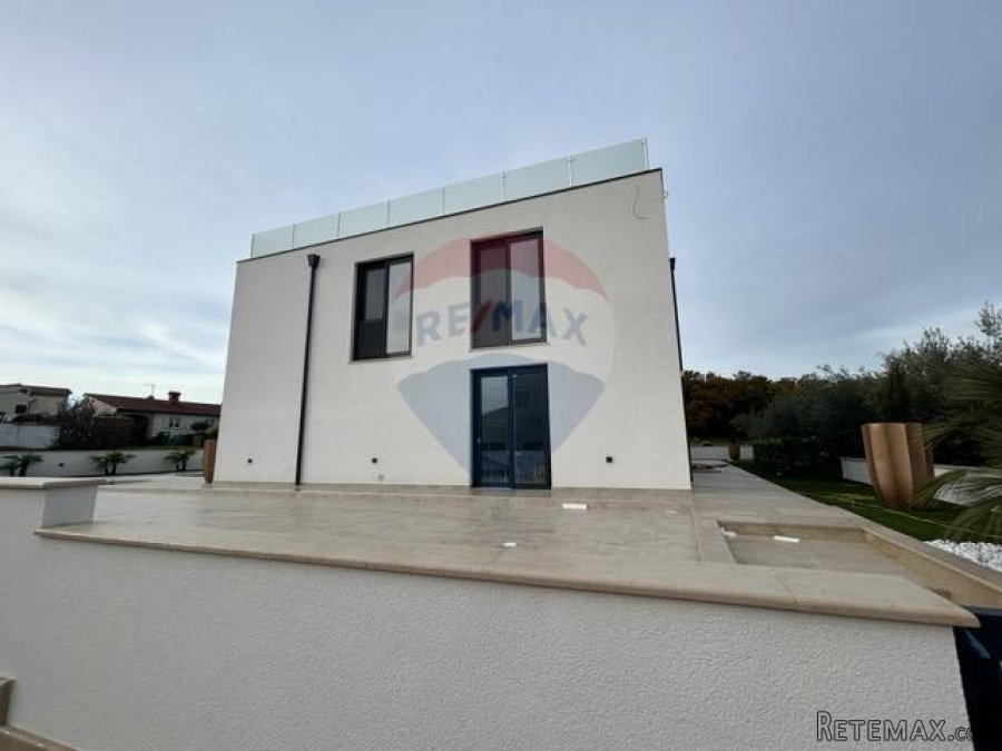 Poreč, moderna vila sa bazenom 2 km od Poreča - 5