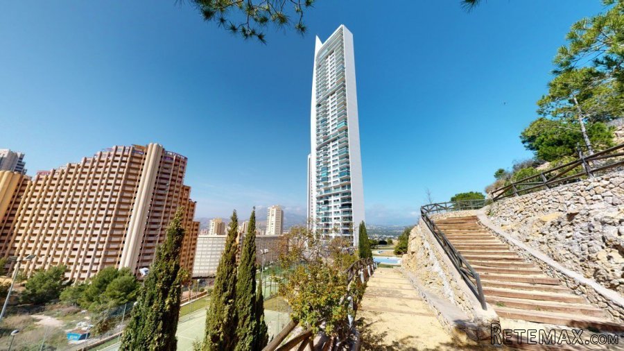 Fantastic apartment in Benidorm that consists of 2..