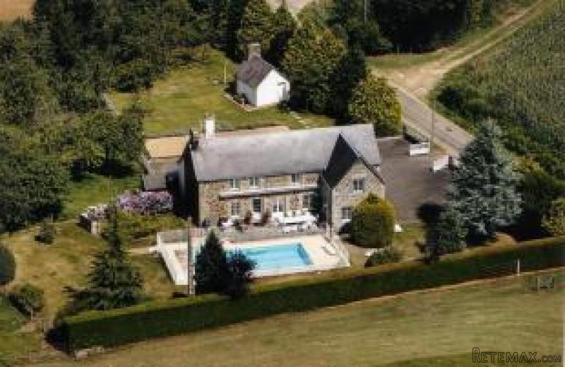 Beautiful Property with Pool