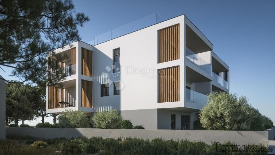 VODICE – NOVI STAN S VRTOM BLIZU PLAŽE - 3