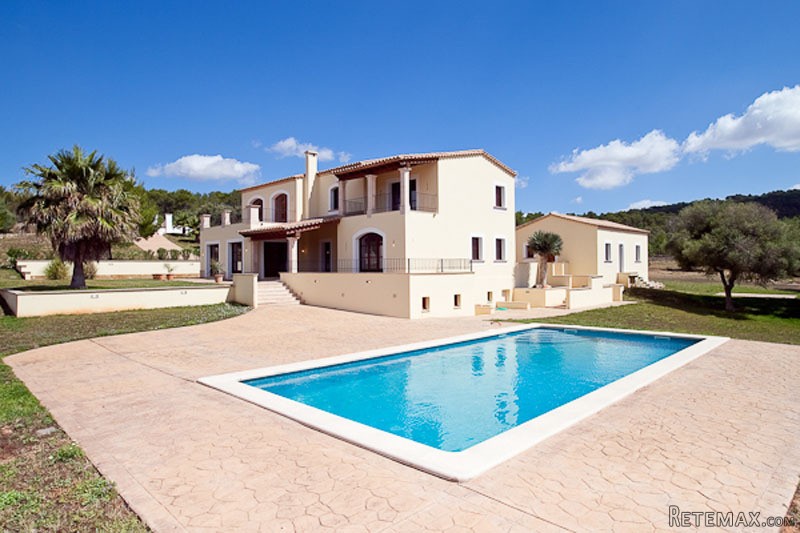 Country House With Independent Bungalow..