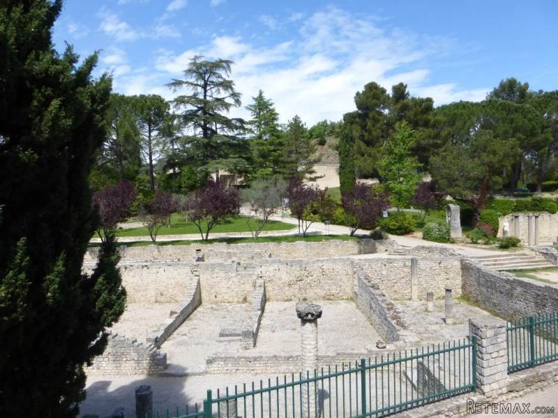 1 Bed Apartment With Terrace And Views..