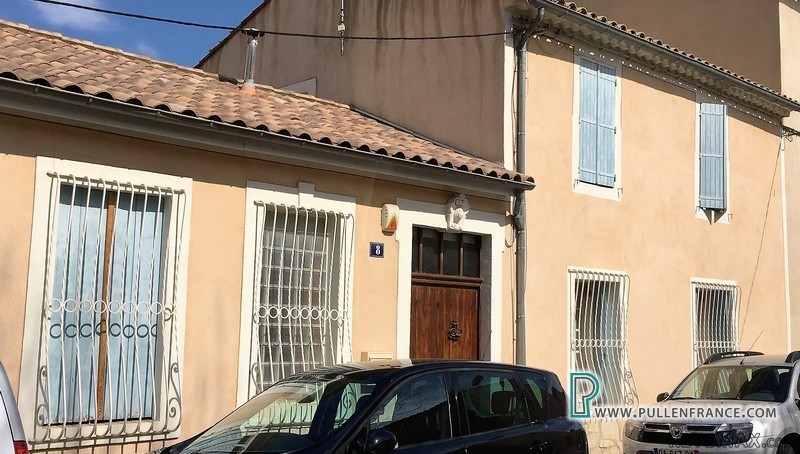 Charming Townhouse In Narbonne Centre..