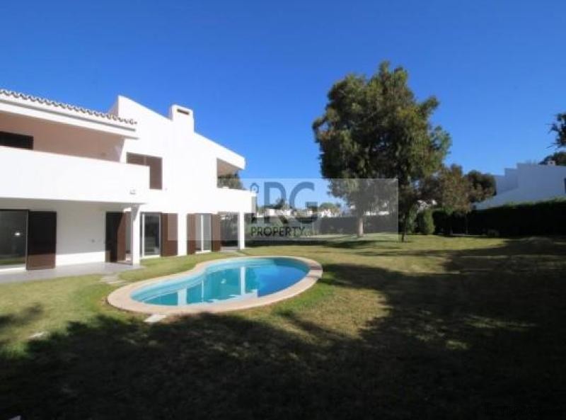 €395,000 - Vilamoura, Central..
