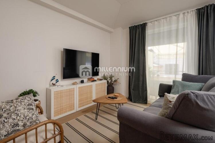 Opatija, 57m2, 1s+db, adaptiran i namješten, terasa