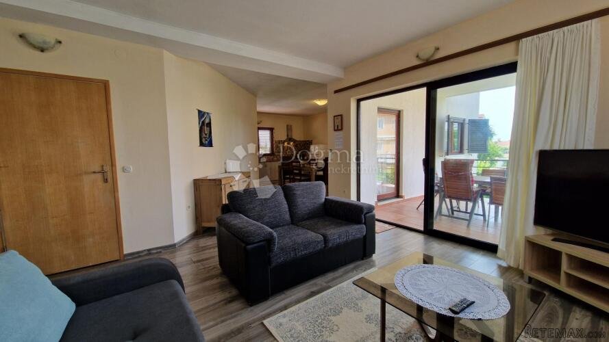 Nova kuća u Medulinu s 4 apartmana - 170m od mora - 2