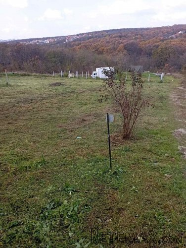 Prodajem plac u Beogradu-Miljakovacke staze - 2