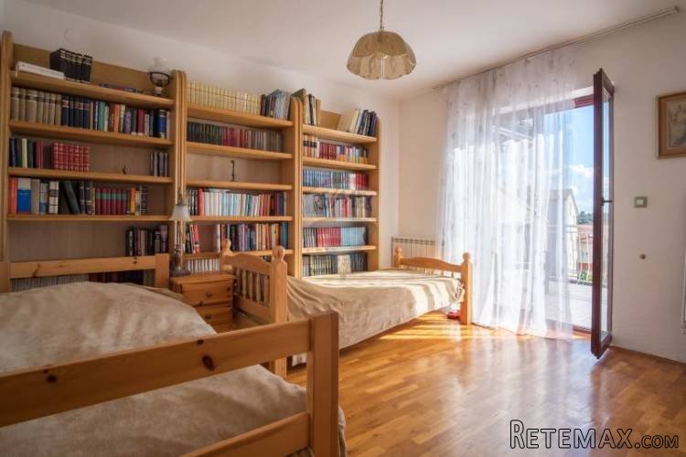 Pula, Veruda Porat, kuća u mirnom okruženju - 4