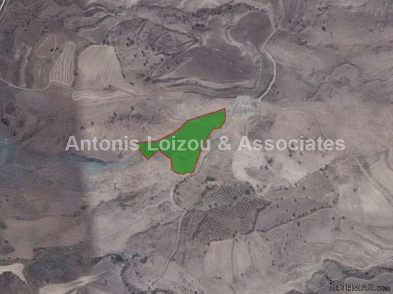 11,037 m2 agricultural field in..