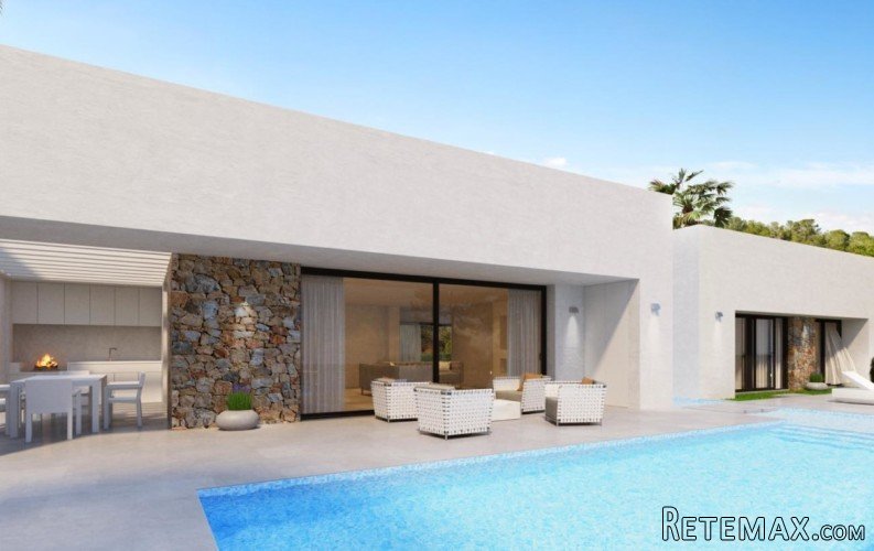 Modern design villa for sale on a south facing plot in a.. - 5