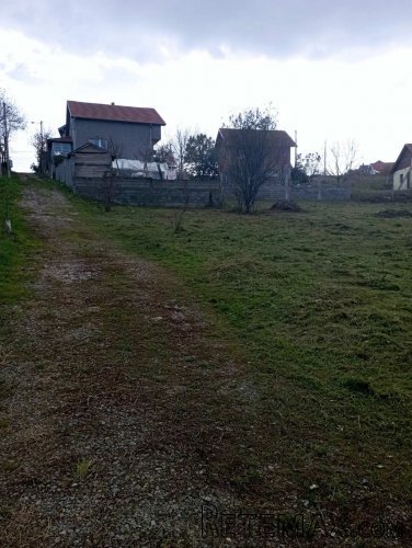 Prodajem plac u Beogradu-Miljakovacke staze - 5