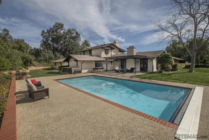 5 bedroom House For Sale: 327 San..