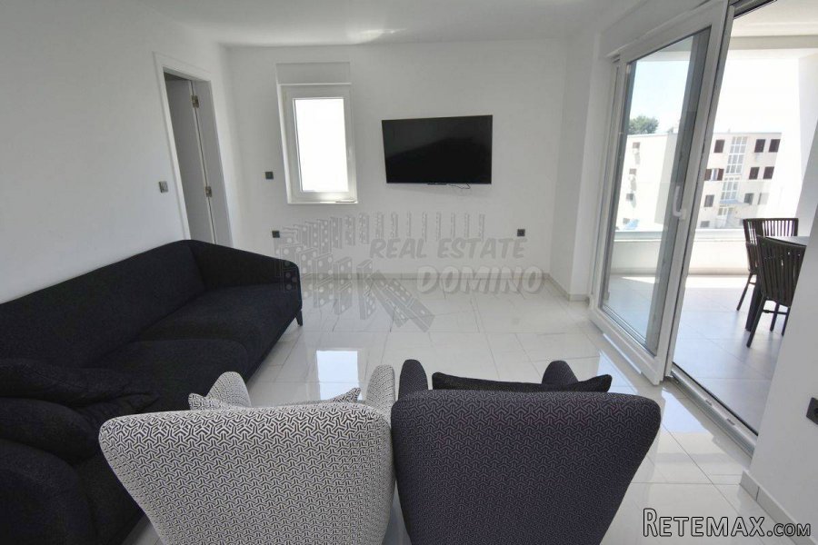 Apartman u novogradnji! Njivice!! - 6