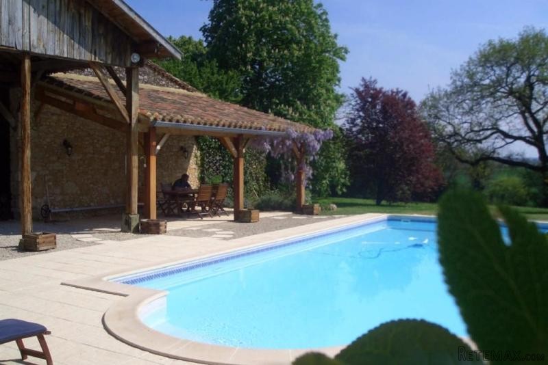4 Bedroom Country House For Sale - 2