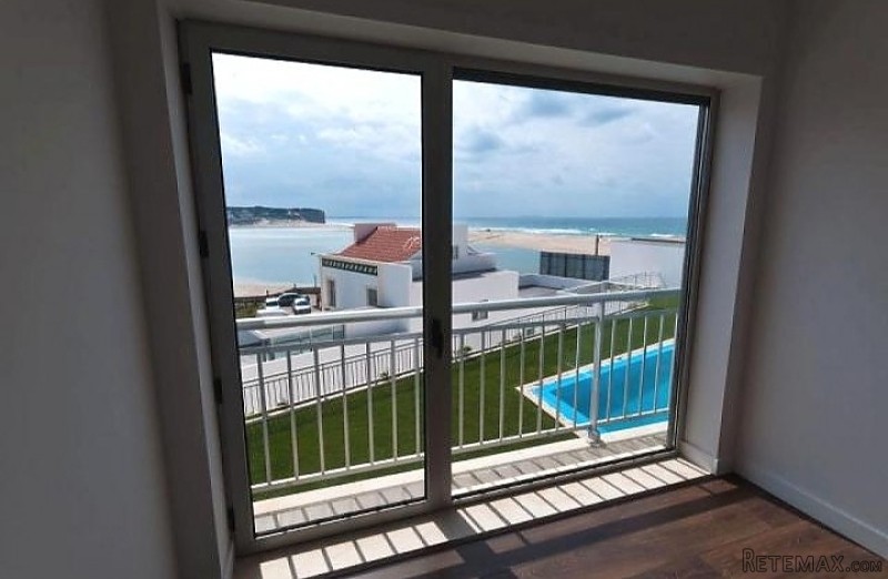 Duplex apartment front line beach.. - 2
