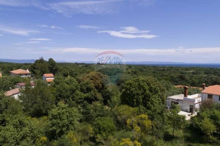 Istra,Ližnjan, građevinsko zemljište 2200m2 sa pogledom...