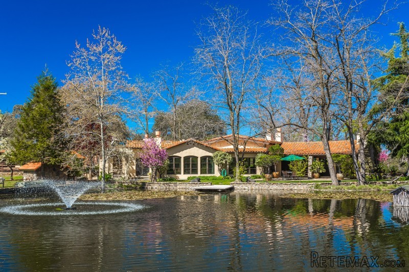 28197 Angel Mountain Road