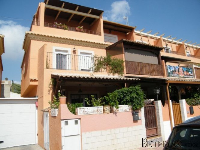 This fantastic townhouse is located in the lovely village..
