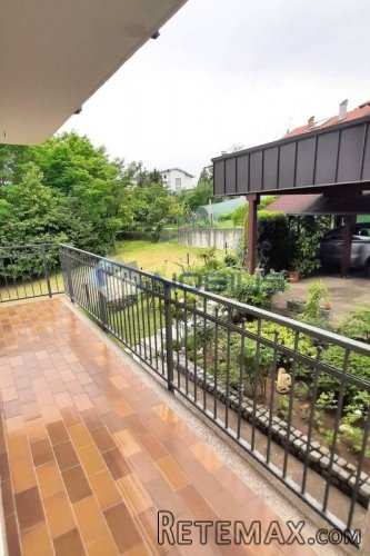 Zagreb, Borčec, kuća 320 m2 + 1374 m2 građ. zemljišta - 11