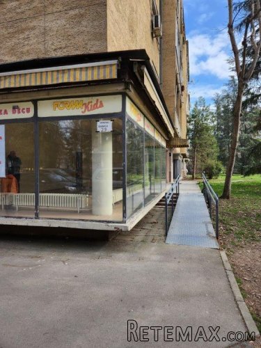 Prodajem poslovni prostor-lokal - 2