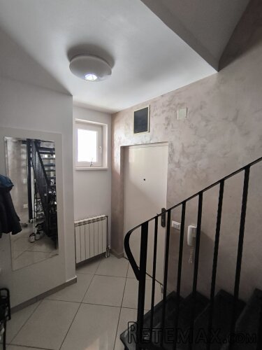 Prodajem duplex stan u Indjiji - 13