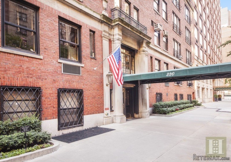 4 bedroom Apartment For Sale: 320 EAST..