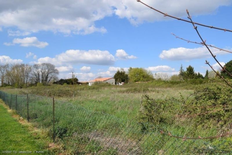 Building Plot Close To Montjean - 2