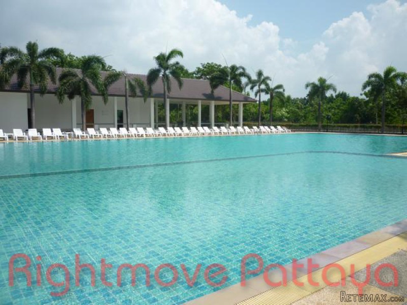 3 Bedroom Condo for sale in Jomtien -.. - 2