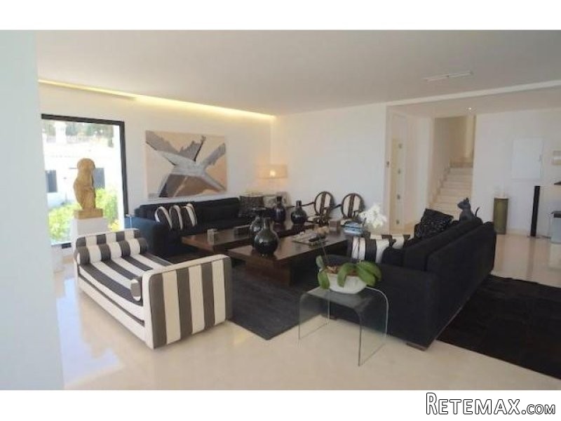 7 bedroom House For Sale: Vista Alegre.. - 2