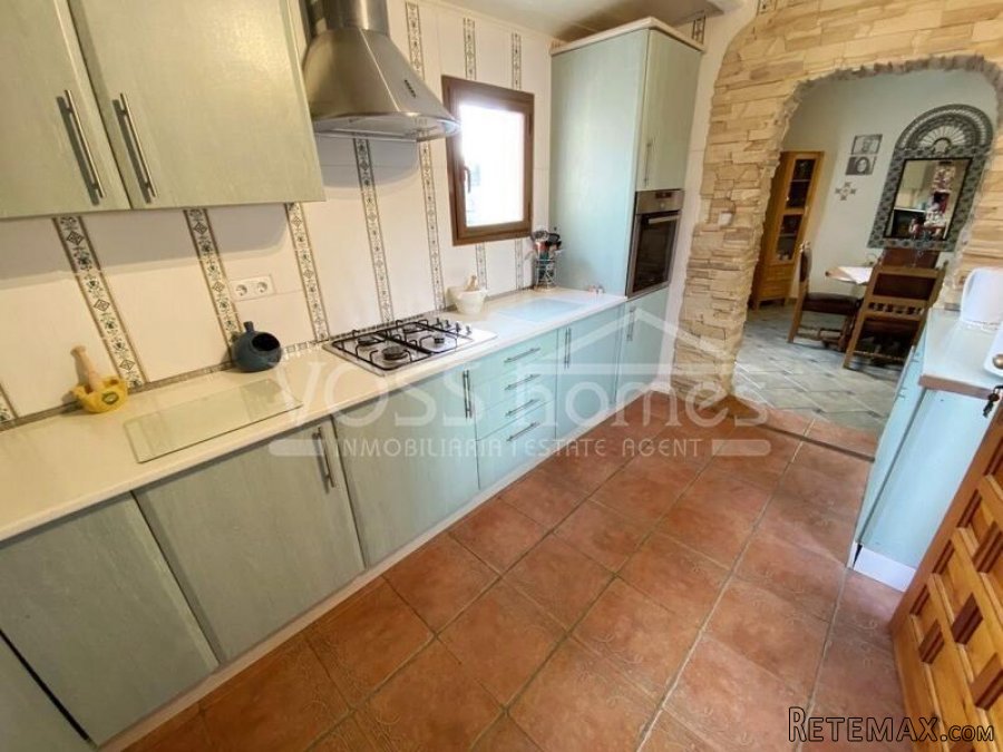 NEW & EXCLUSIVE TO VOSS HOMES - A uniquely designed, full.. - 19