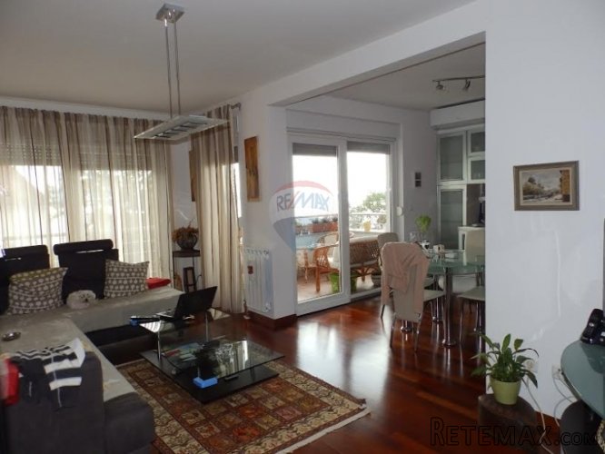 OPATIJA, stan u kvalitetnoj novogradnji s garažom - 4
