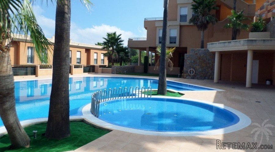 Precious apartment on the second floor of a luxury complex.. - 4