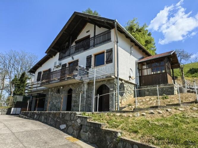 Predivna kuća u mirnom dijelu Orahovice