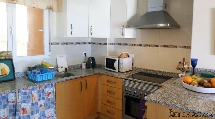 Precious apartment on the second floor of a luxury complex.. - 6
